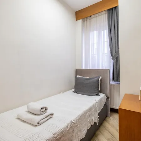 Istanbul Hotel アパート *